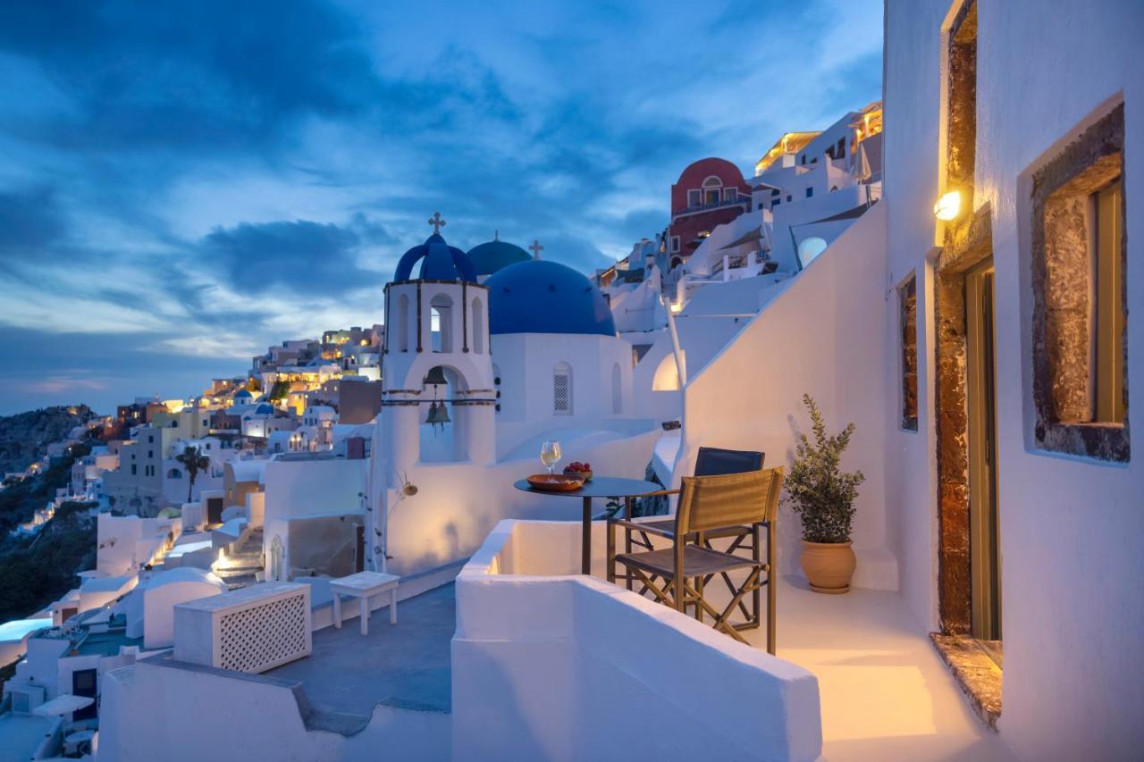 Bluedome Cavehouses By Otium Villas Oia  Exterior photo