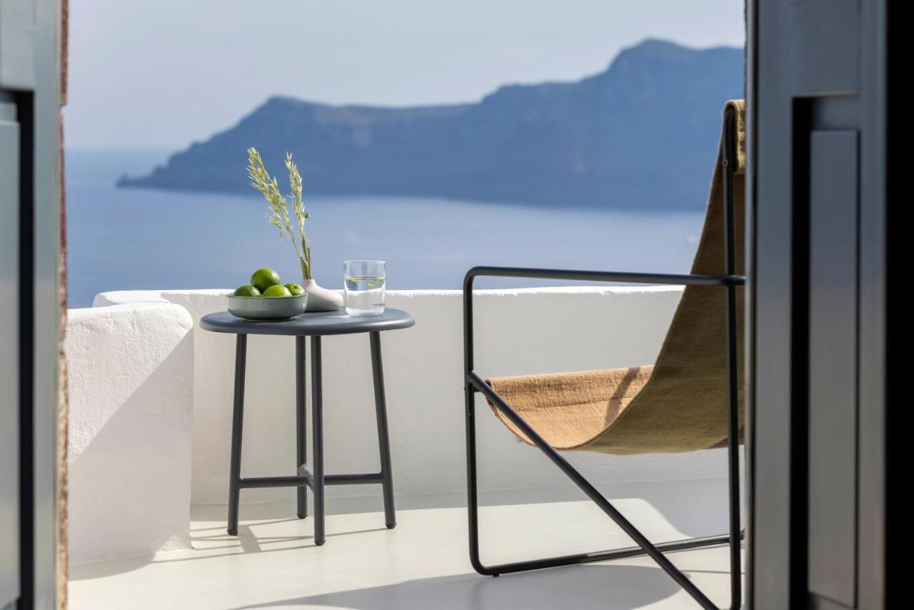 Bluedome Cavehouses By Otium Villas Oia  Exterior photo